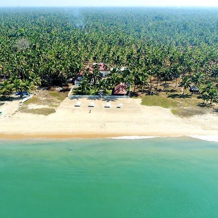 Veda5 Ayurveda Living Village Thrissur Exteriör bild